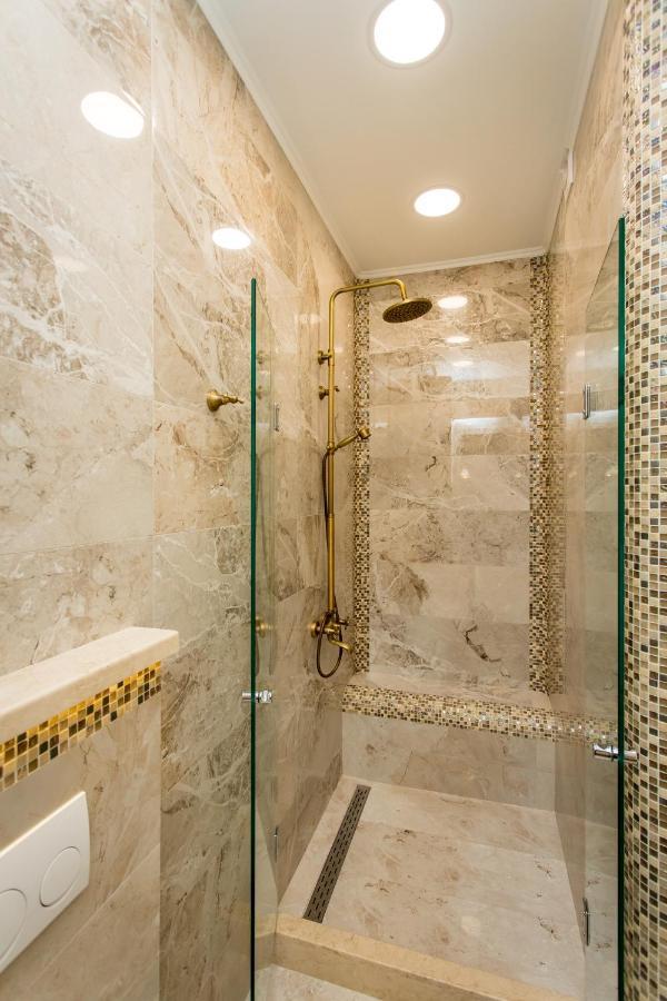 Dadiani Tower Apartman Tbiliszi Kültér fotó