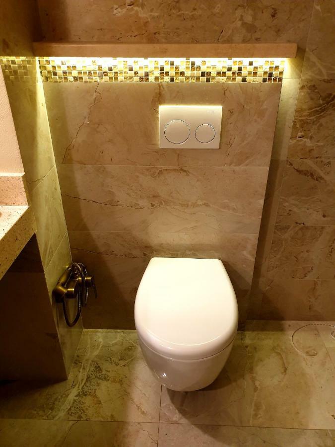 Dadiani Tower Apartman Tbiliszi Kültér fotó